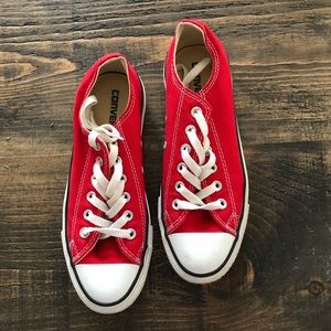 Red converse low tops